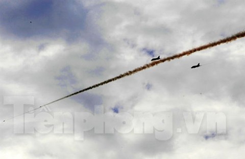 Su-22 cắt bom trong một buổi thực hành bắn ném bom.